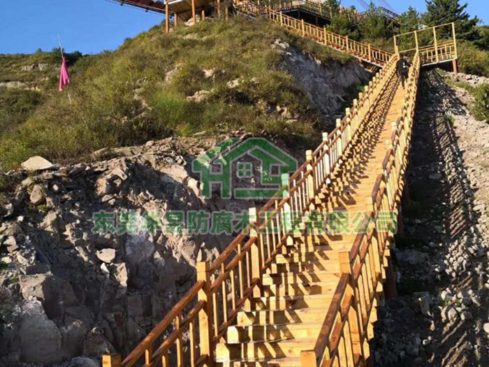 東莞防腐木地板廠家